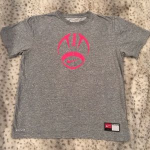 Men’s Dri-fit Nike T-shirt